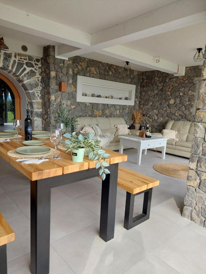 Vineyard Cottage Lan Na Hribu Semic Exterior foto