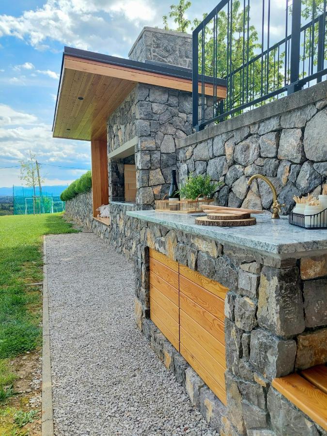 Vineyard Cottage Lan Na Hribu Semic Exterior foto